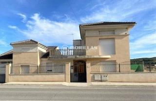 Xalet a Carretera lorca (alm) 21. Chalet independiente en caravaca de la cruz