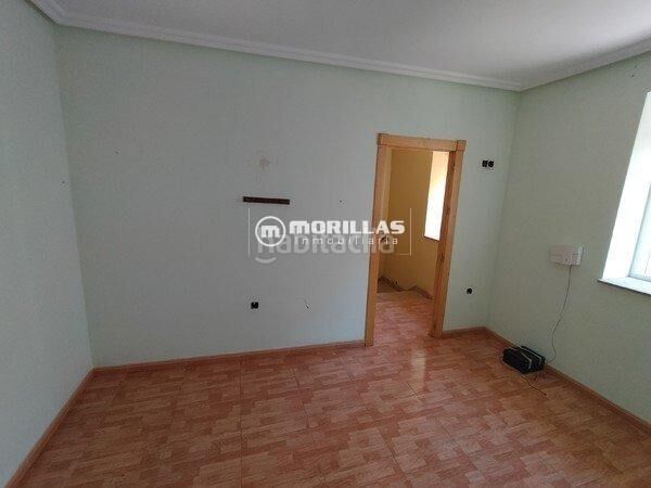 Foto a5957295-db5e-446a-bcca-1827f73e4090. Casa a avenida cehegin 52 a Bullas