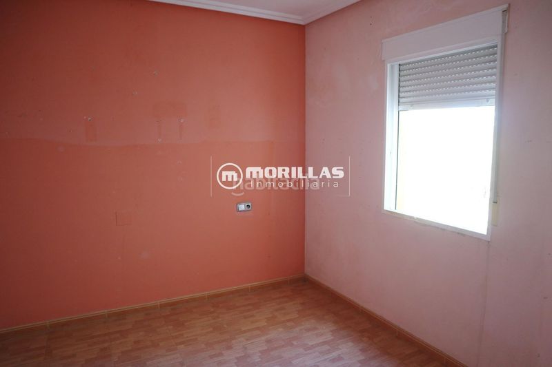 Foto ac2f44f5-1e57-43d4-903c-db40e1f047e9. Casa a avenida cehegin 52 a Bullas