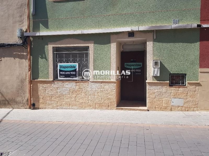 Foto d2386e31-938c-4871-8fe2-75a4329a7875. Casa a avenida cehegin 52 a Bullas