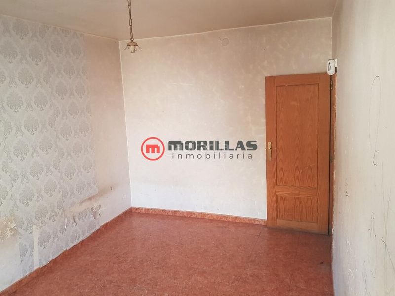 Foto 11a3e726-8a9e-42c1-96d0-af669b909350. Casa adossada a Bullas