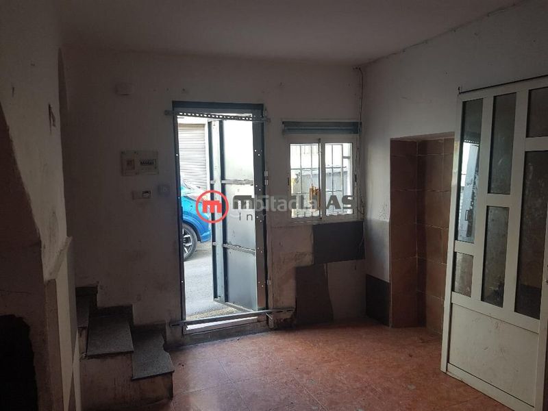 Foto 854cd53f-7ec1-4ce4-a4e4-11dc4141c03a. Casa adossada a Bullas