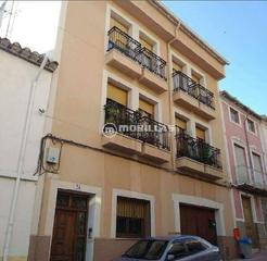 Appartement  Calle el canton. Piso con local en cehegín