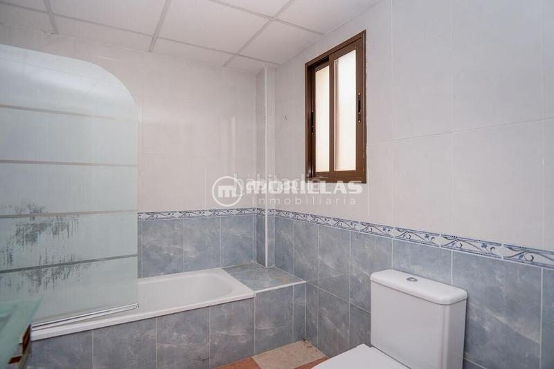 Foto 46920321-4862-4f95-84a4-5782b56832b5. Piso en calle fernando perez villanueva 4 piso con balcón y garaje en Cehegín