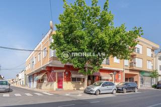 Piso en Avenida almirante bastarreche 54. Oportunidad bancaria!!