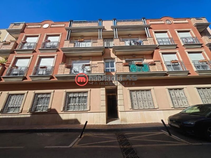 Foto d7e68767-7604-4a9a-bd22-00d1d2265f14. Piso en calle ingeniero juan escofet 6 piso en edificio plasol!! en Lorca