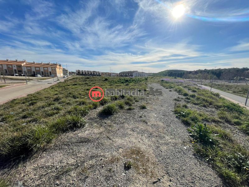 Foto 08e73d81-5ad7-4391-9f7d-f1a494fb1fca. Residential plot in calle josé luis sampedro 25 in Bullas