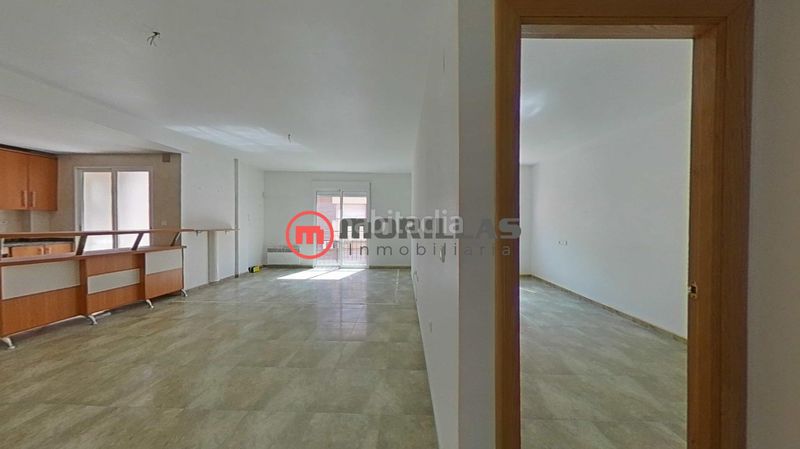 Foto ea377f5e-4d4f-4532-897e-44636c0dd870. Pis amb aparcament a Calasparra