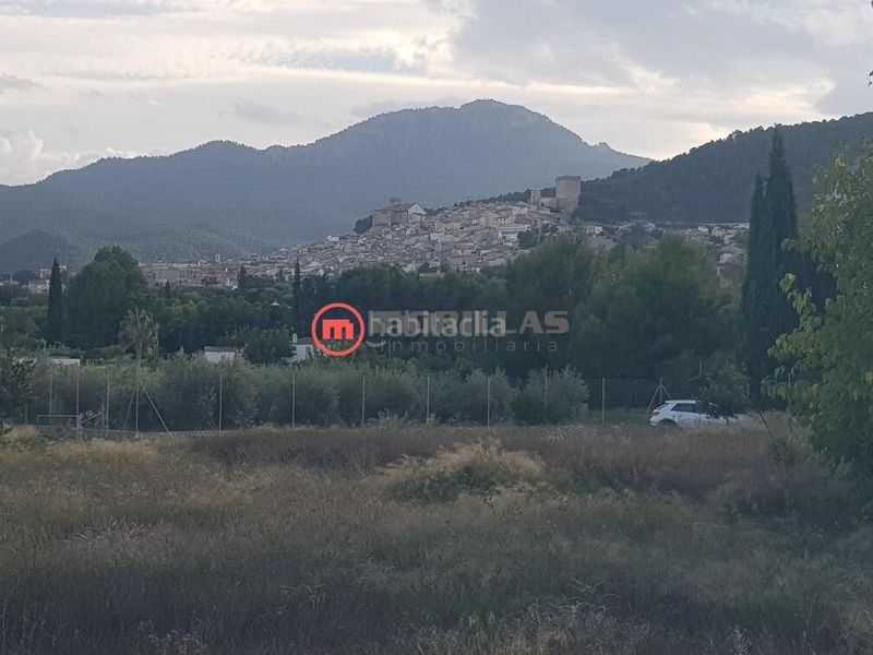 Foto 07c63f7b-e0f8-4f10-8409-551f75ea85e8. Casa amb aparcament a Moratalla