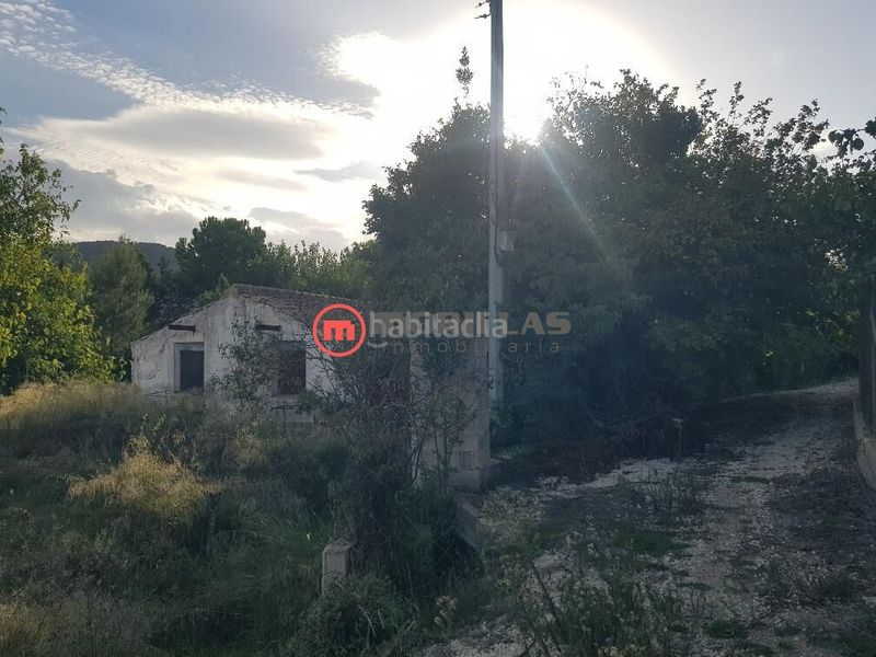 Foto 5155762e-1014-4007-92f3-f57aa3b9c0fb. Casa amb aparcament a Moratalla