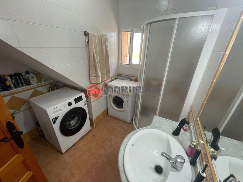 Foto 12f2e938-786e-4d42-830f-fa7f944cc2fd. Casa amb aparcament a Puerto Lumbreras