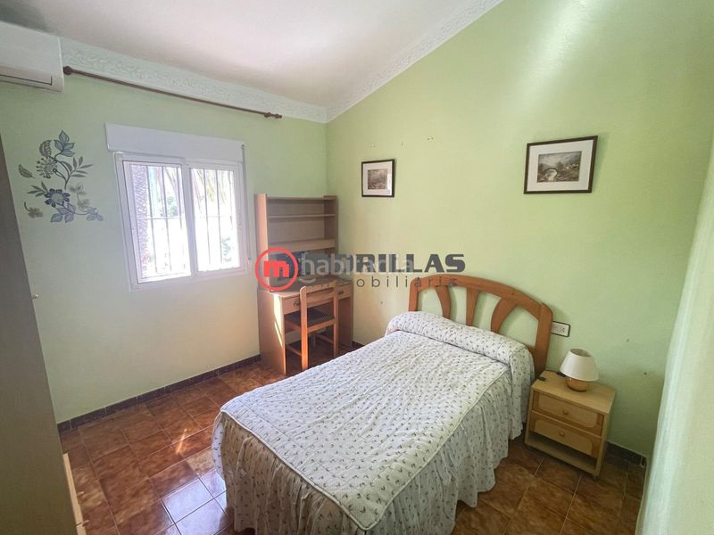 Foto ab37890e-31b2-46d4-91ac-5dda9b45a7e3. Casa amb aparcament a Puerto Lumbreras