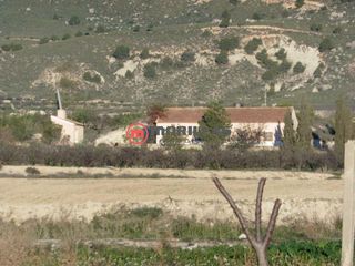 Casa  Camino polígono 39 paraje 49 la bermeja. Terreno con casa en venta en camino de la bermeja, yéchar. mula.