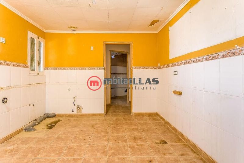 Foto fcf9ac03-44da-4c92-a354-d4c578d645fe. Masia a Pliego