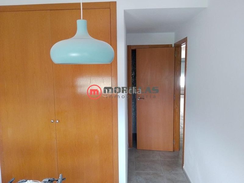 Foto bcd525d7-04fb-484d-a2c5-149e461047aa. Pis amb aparcament a Moratalla
