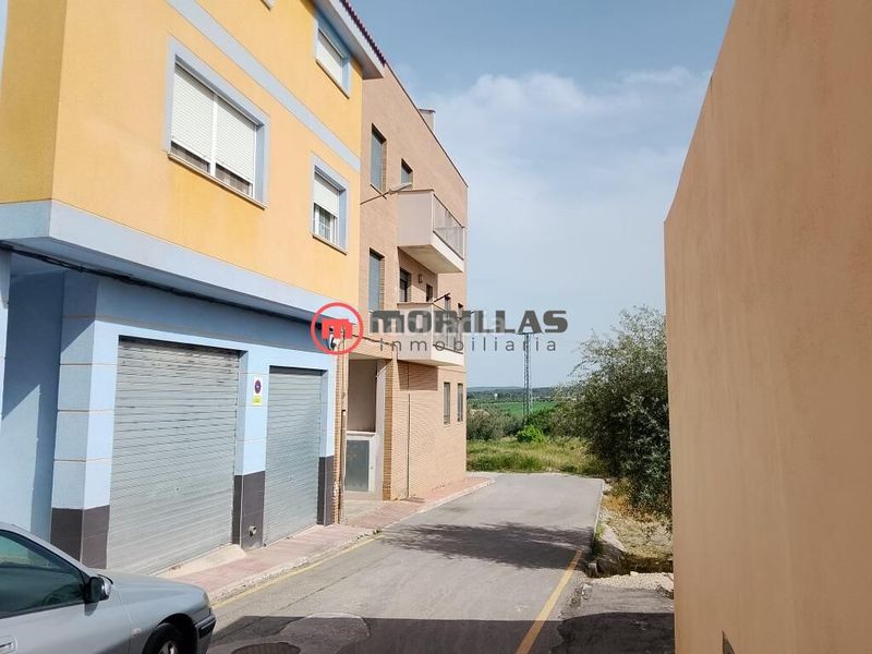 Foto fa31cce9-c6a6-4094-a22b-0789280cfd65. Pis amb aparcament a Moratalla