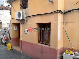 Casa  Calle parras. Venta de casa adosada en calle parras, pliego.