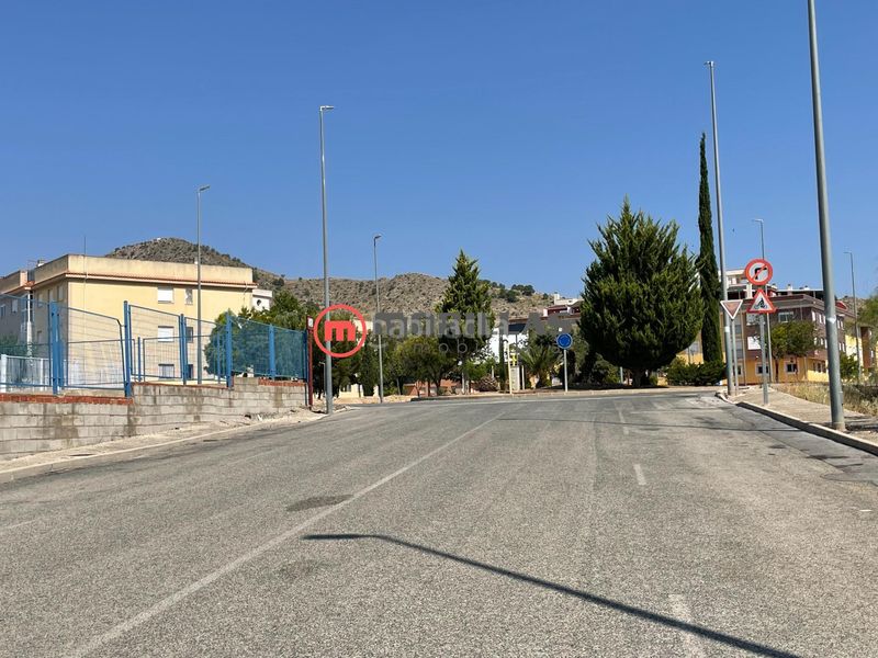 Foto f102fd88-9cb1-446c-8e56-a0bc9a0463fe. Pis a calle isaac peral 1 a Calasparra