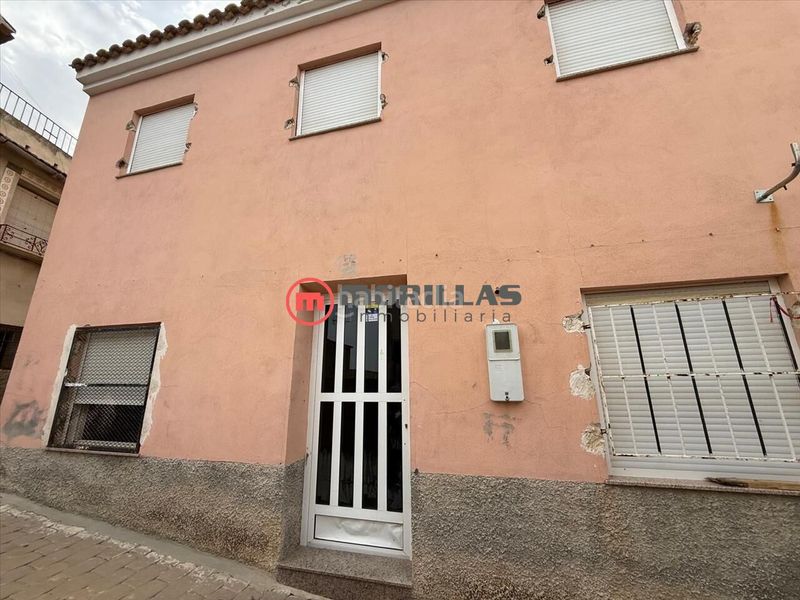Foto eb2d00ba-de9c-4052-9589-d580c6ba3860. Casa in Mula