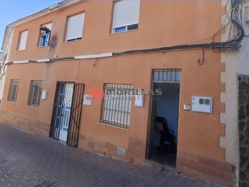 Foto 4a597d3f-8e65-4254-9884-0fe871437a6a. Pis a Calasparra