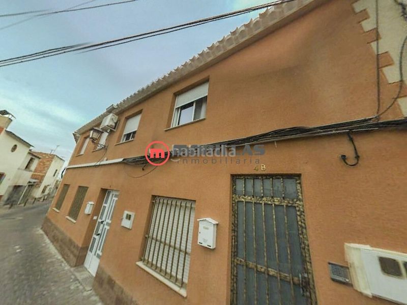 Foto 511e74df-a036-4433-9ac9-570c509cc600. Pis a Calasparra