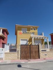 Haus in Calle TOMILLO