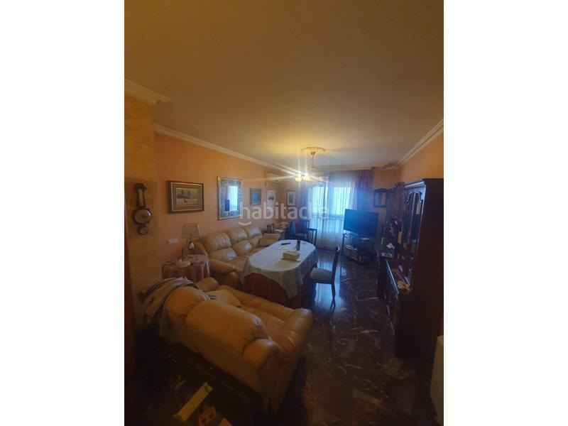 Foto 39892649-0439-4808-af69-8b359f154f40. Casa  en venta en Úbeda