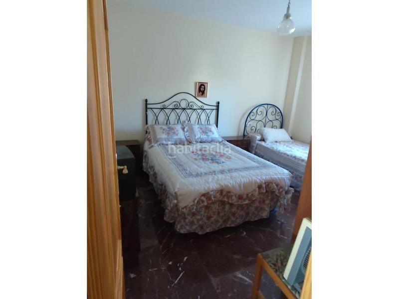Foto 9095cbb6-3848-4e79-abb8-bd93914d561e. Casa  en venta en Úbeda