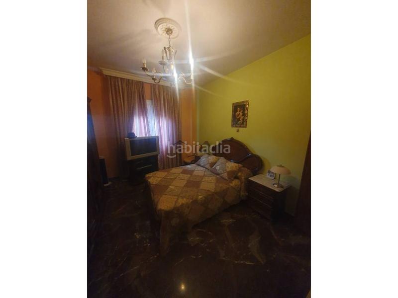 Foto 9cdf7b38-0cce-4f49-97e9-737ed9d6e7c1. Casa  en venta en Úbeda