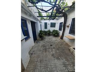 Casa adossada a Úbeda. Casa adosada en venta en úbeda