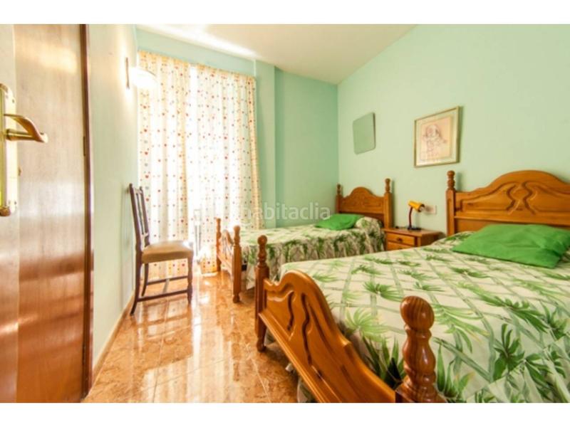 Foto be8b5ce5-bb1d-458a-a3d6-398e5f9946e8. Chalet venta de una impresionante villa en Baeza