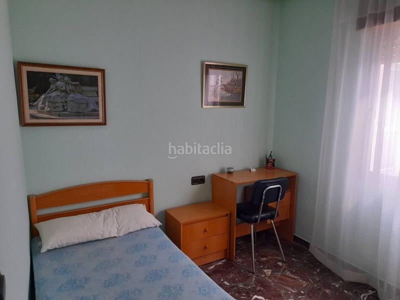 Foto 1c3a45e4-60a2-4637-b9bb-b98103176ad7. Maison jumelée avec chauffage parking dans Úbeda