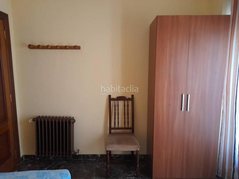 Foto 7b0abf80-08d4-45cc-96de-c650e1672429. Maison jumelée avec chauffage parking dans Úbeda