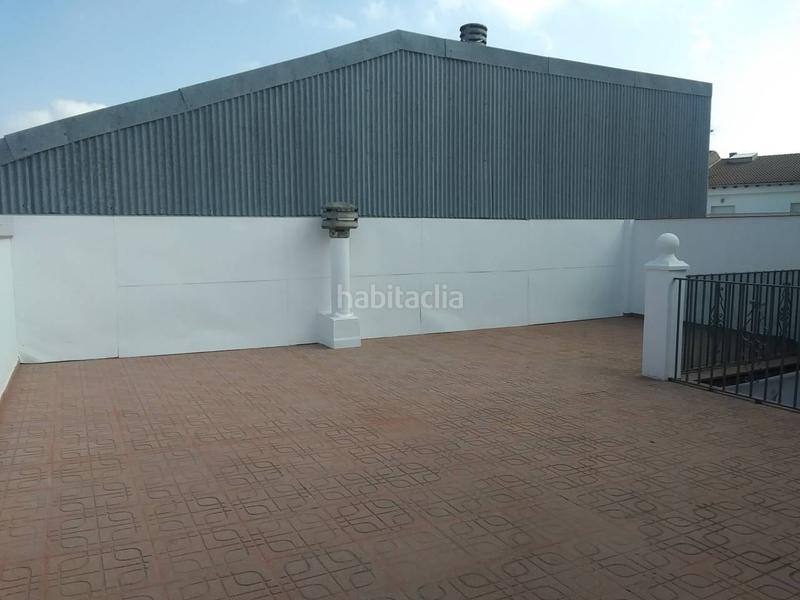 Foto 8d4631c4-02f8-49f6-8758-5e3b1687cf09. Maison jumelée avec chauffage parking dans Úbeda