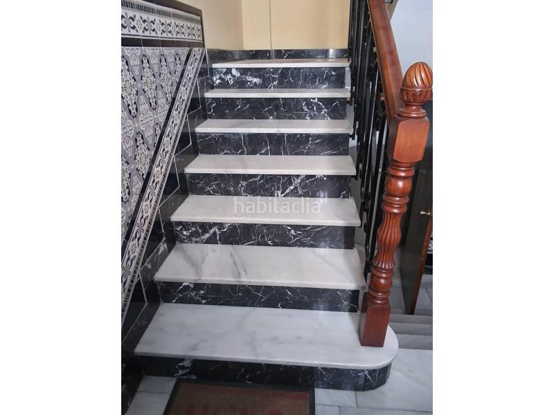 Foto d1bf5fb3-4890-49e4-8ff6-a4aac03fa9bc. Maison jumelée avec chauffage parking dans Úbeda