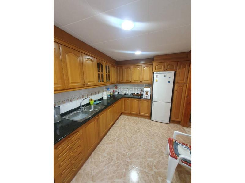 Foto 26fdfed7-1848-422f-888b-699d1347f197. Maison avec parking dans Huelma