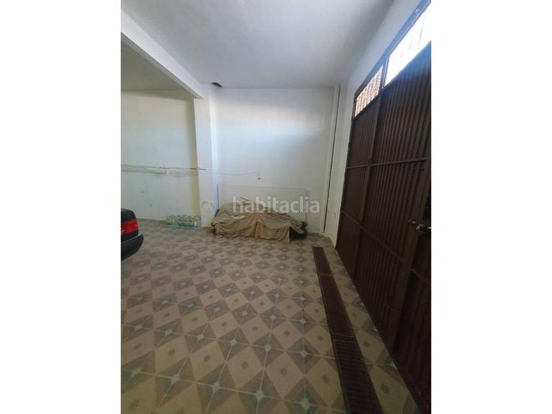 Foto 47abffd2-6e17-45dc-9cff-128117821eaa. Maison avec parking dans Huelma