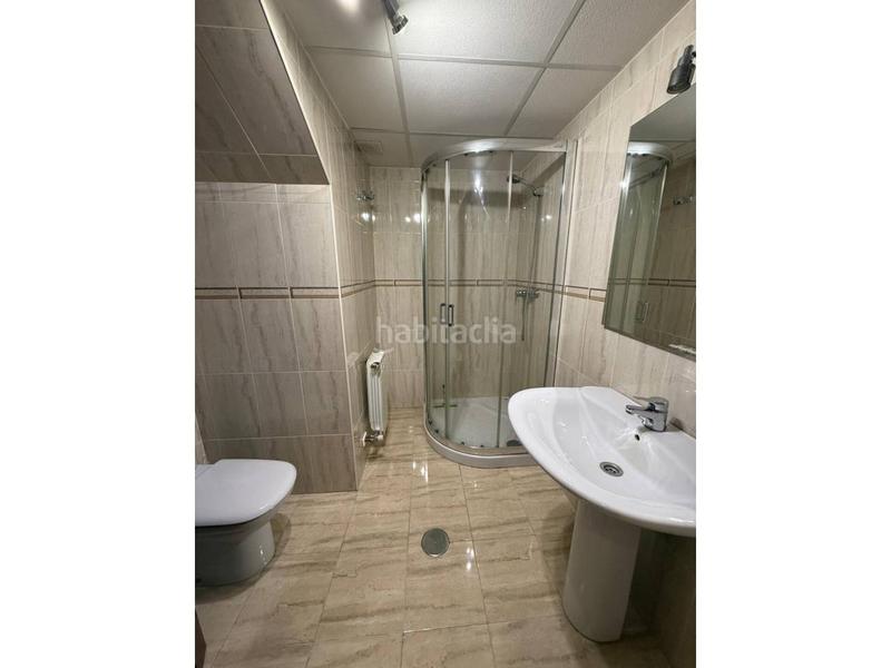 Foto 03318c59-33c5-42a4-92b1-3a8bd01306ad. Zweistöckige wohnung mit heizung parking in Úbeda