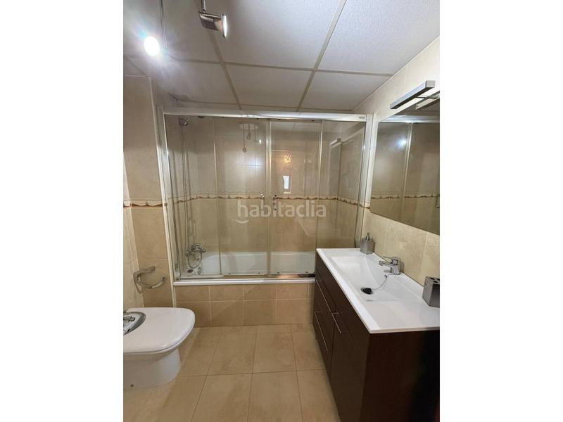 Foto 3e2aa69a-9d0c-413c-9cbf-b10eeb9aea61. Zweistöckige wohnung mit heizung parking in Úbeda