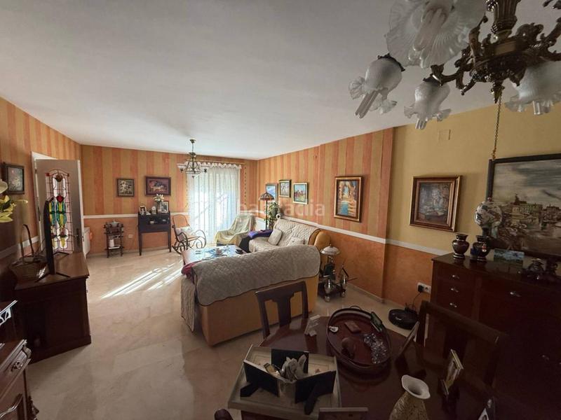 Foto 2b8063ac-3eb1-4af3-9874-86ea981a3019. Casa venta de una casa en Úbeda