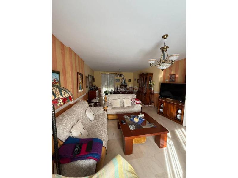 Foto c394cc0b-1981-4784-9a62-eac716597ed6. Casa venta de una casa en Úbeda