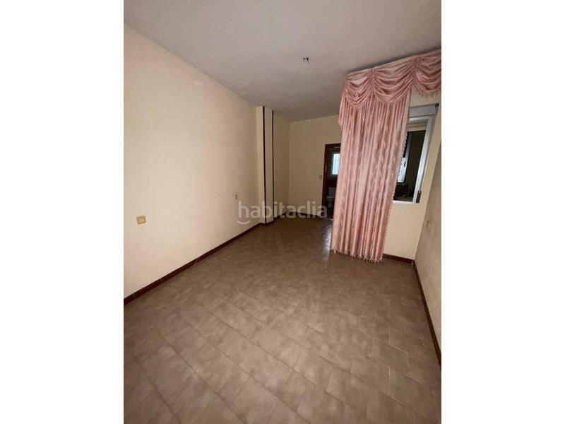 Foto a37b5b26-1848-4d6e-96de-cf3fef368e2f. Piso venta de piso en Úbeda
