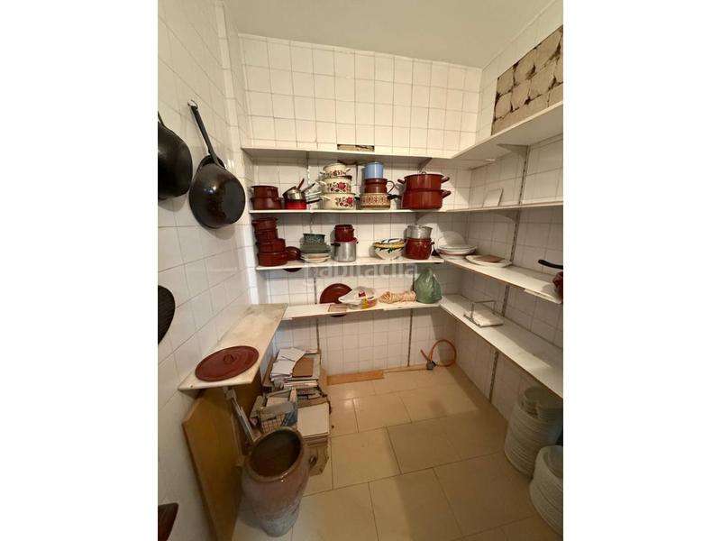 Foto e6d90d4e-3dc9-477a-8768-81a1bdd15f3d. Piso venta de un amplio piso en Úbeda