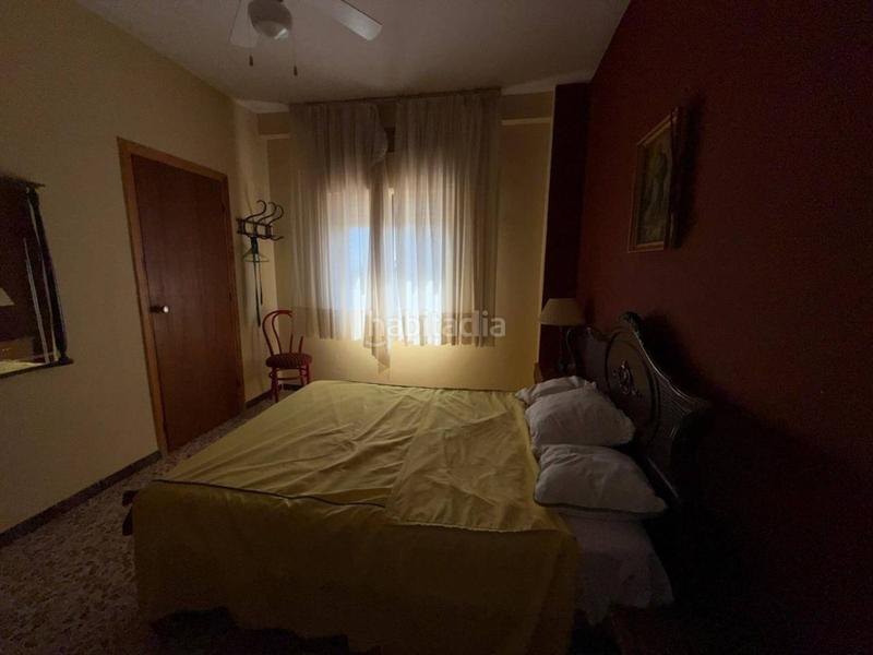 Foto 12b5f0e5-6bdf-4780-bd28-3d6f4bd031f8. Masía venta de chalet rústico en Úbeda