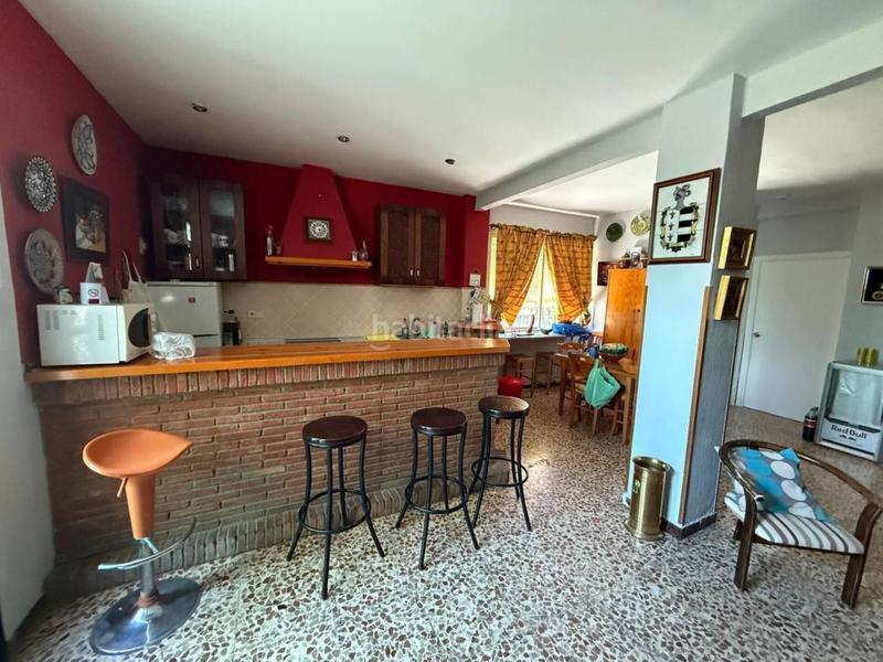 Foto 4a2373cd-440f-4bb6-8a36-819b367b22d8. Masía venta de chalet rústico en Úbeda