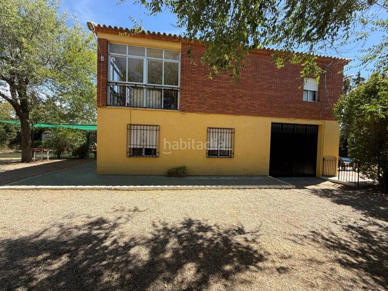 Foto 5394720d-e26e-4246-aa4e-cc7e304e68b2. Masía venta de chalet rústico en Úbeda