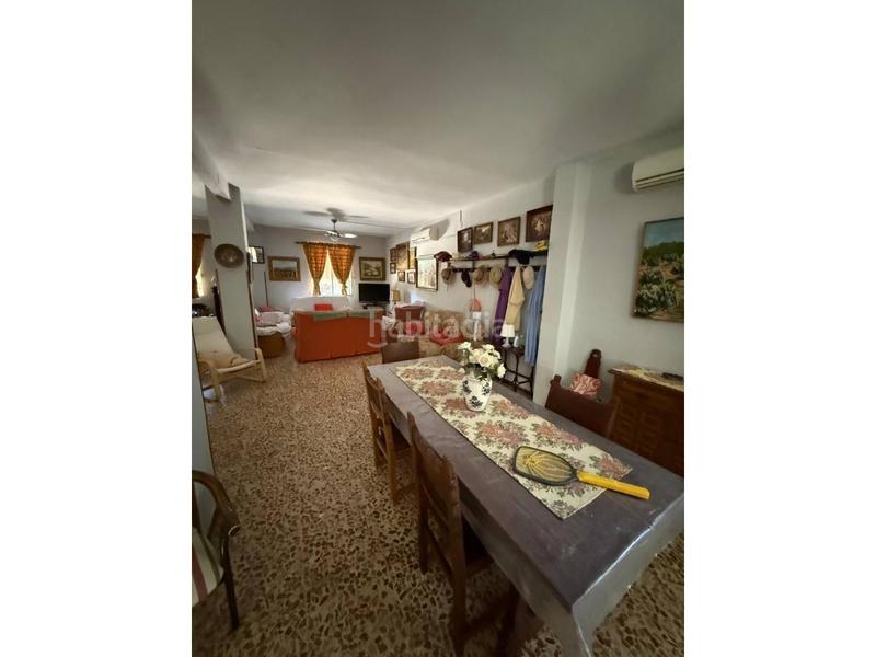 Foto a2780d2c-367b-4d70-b890-42a3b909cb1c. Masía venta de chalet rústico en Úbeda