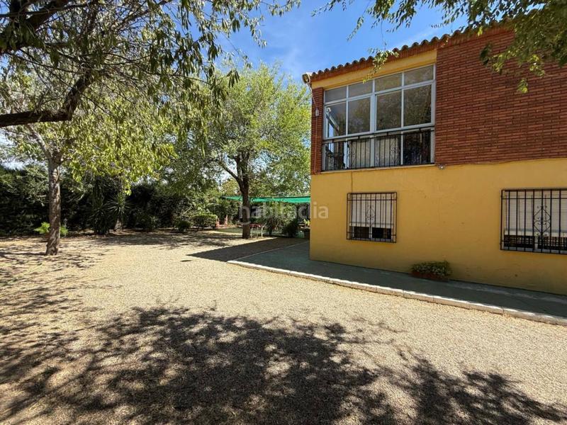 Foto af397b87-5d04-414e-9fa7-f108b93fd585. Masía venta de chalet rústico en Úbeda