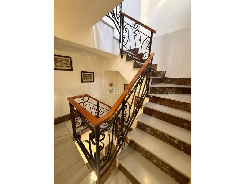 Foto 240849db-bd70-440b-9734-0081e5c3c068. Casa  en venta en Úbeda