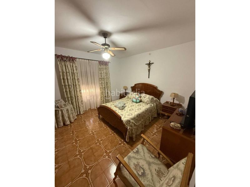 Foto 34855268-c1fd-4736-8e06-09576857fd27. Casa  en venta en Úbeda